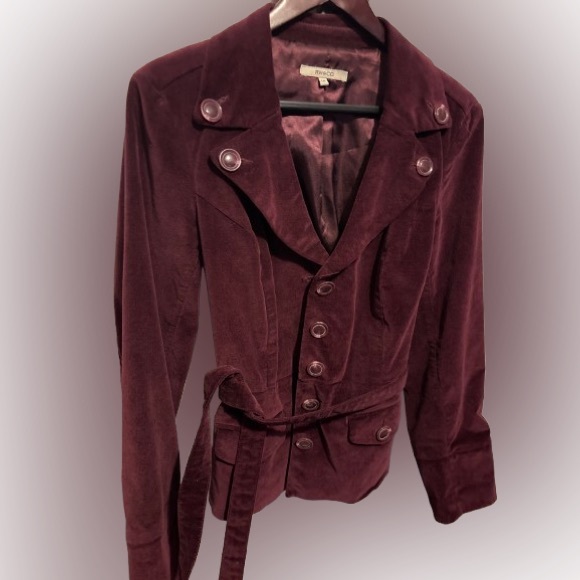 * (23) Vintage Burgundy Velvet Women's Jacket - Picture 6 of 8